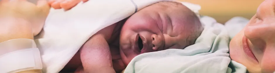 Процесс родов в больнице Egemed: естественные роды и кесарево сечение